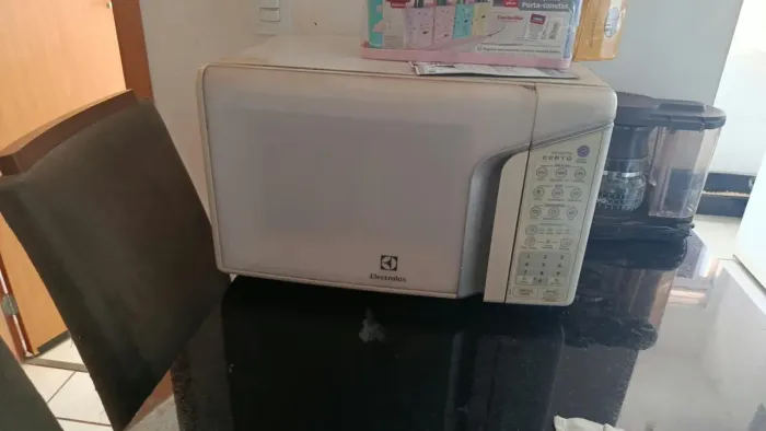 Vendo microondas 31 litros