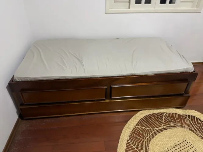 Cama de Solteiro de Madeira com 2 Gavetas + Cama Auxiliar