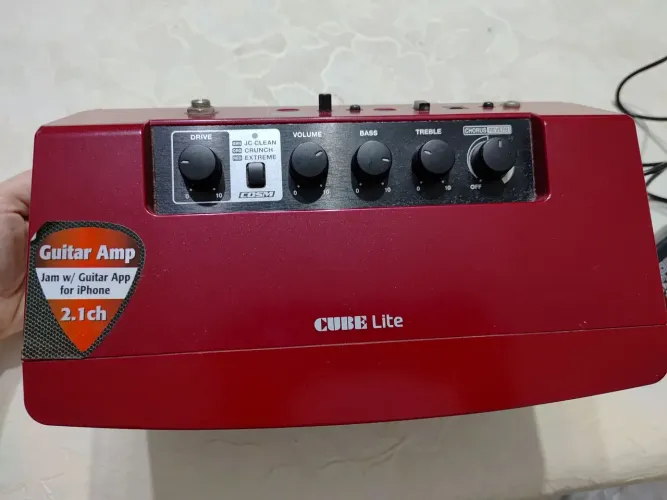 Cubo Roland Guitarra com fonte