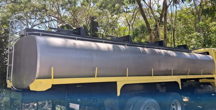 Tanque Pipa D'água Caminhão Truck 20mil L