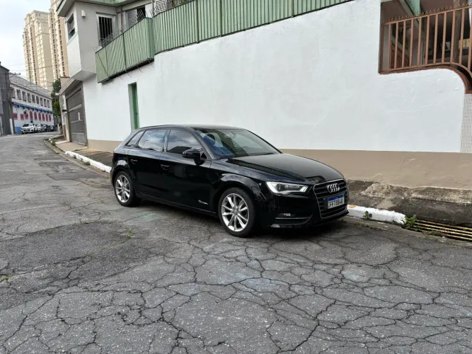 Audi A3 Sportback 1.8 16V TFSI S-tronic 5P 2014