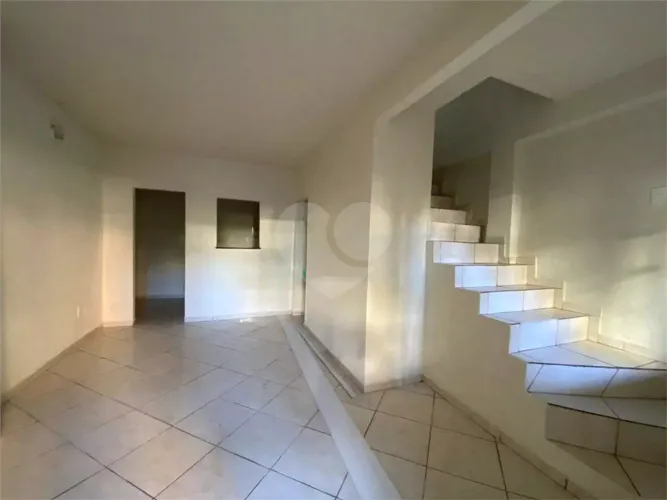 Casa com 2 quartos à venda em Praia dos anjos - RJ