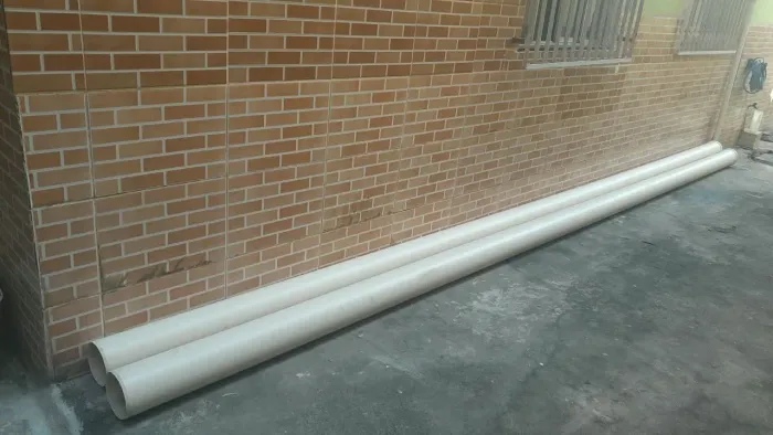 Canos de esgoto