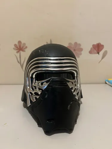 Capacete Star Wars Kylo Ren Black Series