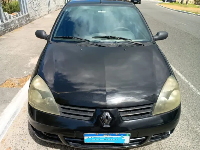 Renault Clio Hi-flex 1.0 16V 5P 2011