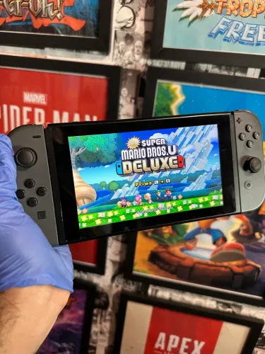 Nintendo switch v1 semi novo