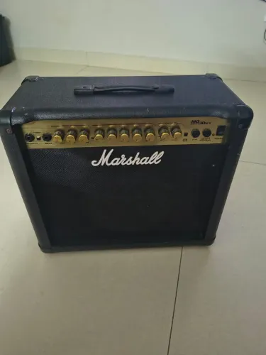 Marshall MG 30dfx. Amplificador de guitarra