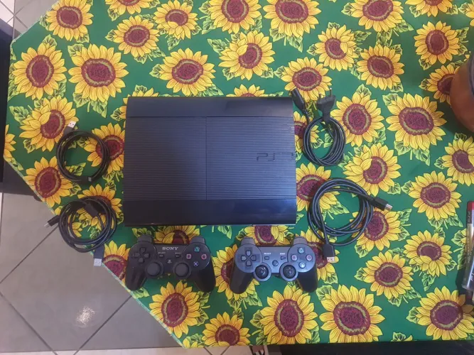 Playstation 3 Super Slim Desbloqueado