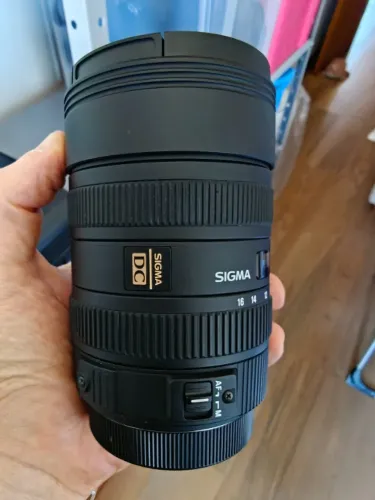 Lente Sigma 8-16mm F/4.5-5.6 Dc Hsm Para Canon Ef