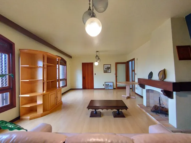 NOVO HAMBURGO - APARTAMENTO 4 DORM - CENTRO