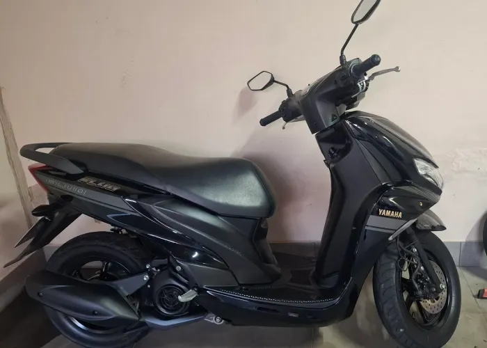 Yamaha Fluo 2023, apenas 12.322 Km