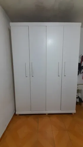 Guarda-Roupa Casal 4 Portas Branco - Semi Novo