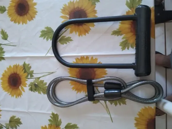 Tranca cadeado bike u-lock cabo onguard
