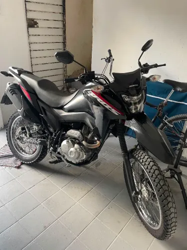 Bros 160