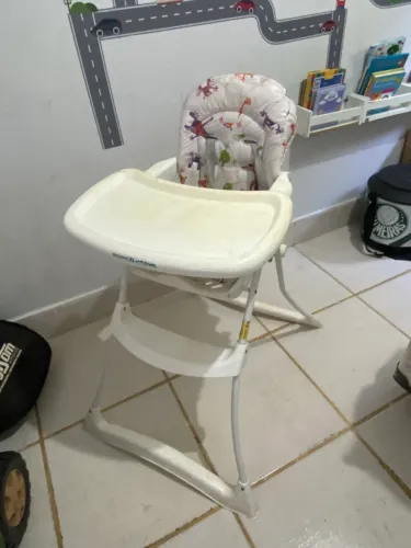 Cadeirinha de alimentação