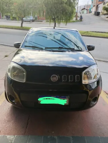 Fiat Uno Vivace/rua 1.0 EVO Fire Flex 8V 5P 2011