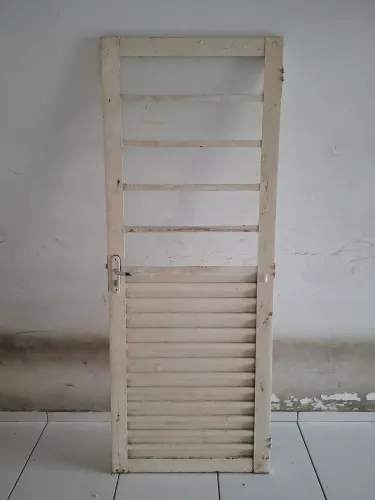 Porta 80 cm de ferro