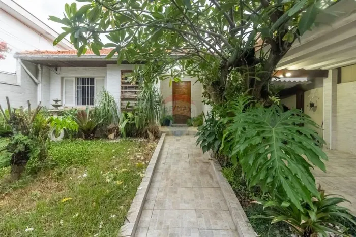 Oportunidade Dupla em Pirituba: 2 Casas Completas em um Terreno de 453m²!