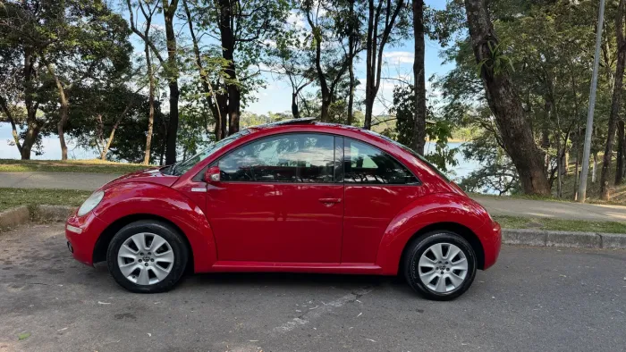 Volkswagen New Beetle 2.0 MI Mec./aut. 2009