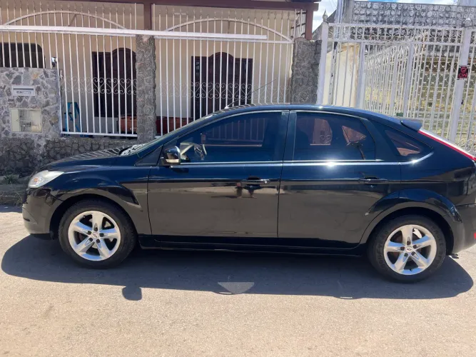 Ford Focus 1.6 S/se/se Plus Flex 8v/16v 5P 2011
