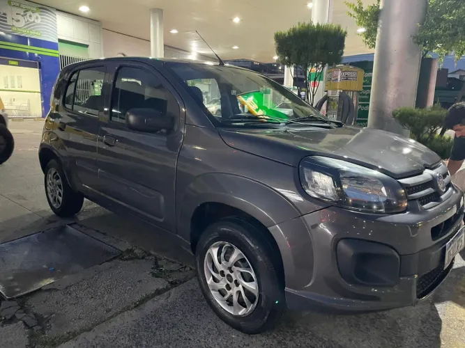 Fiat Uno Attractive 1.0 EVO Fire Flex 8V 5P 2021