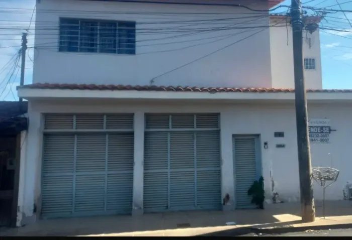 Sobrado para venda com 379 metros quadrados com 3 quartos em Feliz - Goiânia - GO