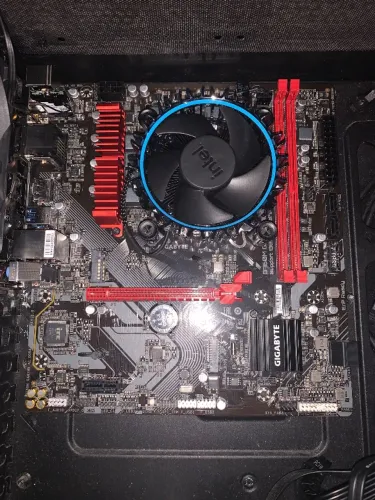 Placa mãe B760M Gaming AC DDR4 com defeito