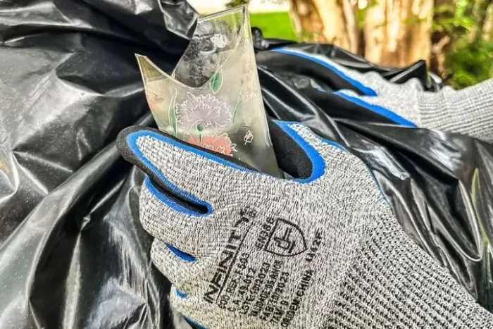 Luva de segurança Epi Nova R$15,00