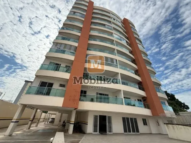 Apartamento com 3 suítes e sacada espaçosa no Condomínio Monte Olímpio