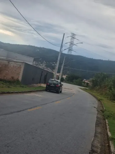 Lote de 825m² no bairro serrano em Sabará  á 3minuto do centro histórico 