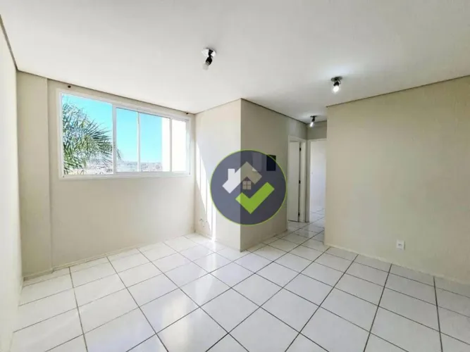 Apartamento com 2 dormitórios à venda, 60 m² por R$ 235.000,00 - Vila Santa Cecilia - Agud