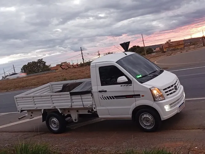 Vendo Effa V21 ano 2024