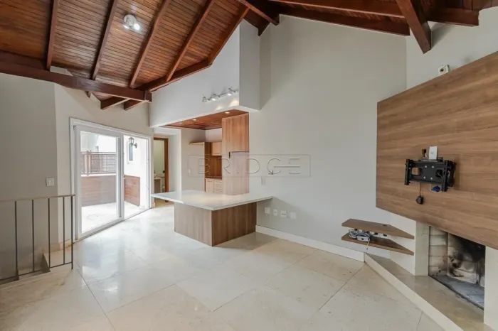 Excelente casa em condomínio 3 quartos suíte 2 garagens 272m² no Bairro Três Figueiras