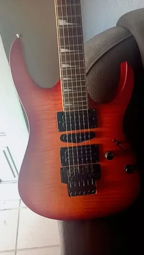 Guitarra ibanez