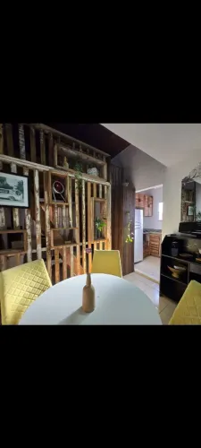 Aluga-se studio anual no Campeche
