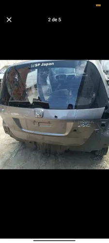 Tampa traseira Honda Fit 2003 a 2008
