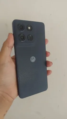 Celular novo e barato