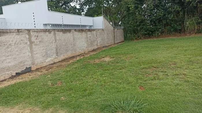 TERRENO 250,78m2