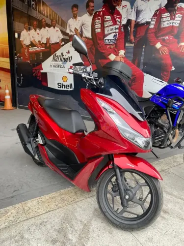 ? HONDA PCX 2025 ? PRATICIDADE E ECONOMIA!
