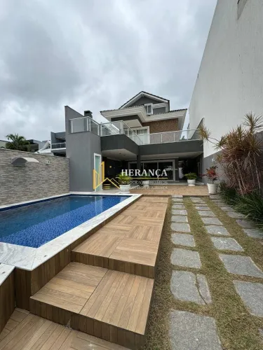 Casa Alto Padrão para venda e locação no condomínio Riviera del Sol !!