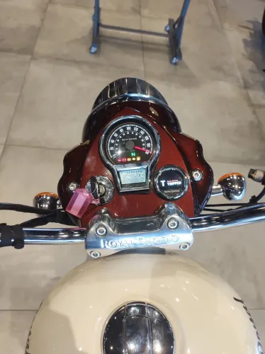 CLASSIC 650 0 KM Igor - Consultor *<br>