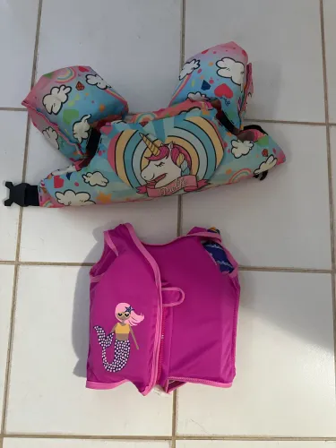 Coletes para piscina
