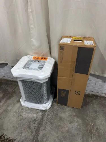 Ar condicionado Electrolux 9000 btus novo na caixa