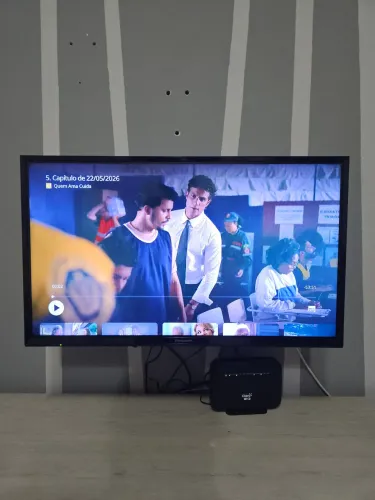 Vendo tv panasonic 32 polegadas