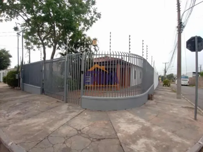 Casa com 3 quarto(s) no bairro Boa Esperanca em Cuiabá - MT
