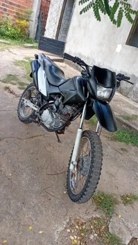 Vendo moto bross 2014