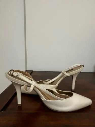 Chanel Arezzo