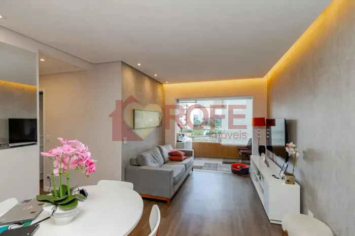 Apartamento de 70 m² totalmente reformado com 2 quartos, 1 suíte e 2 vagas à venda no Broo