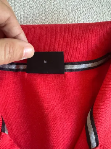 Camisa Hugo Boss, algodão Pima.