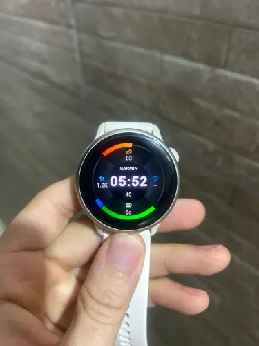 Relógio Garmin Vivo Active 6